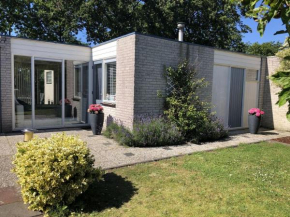Bungalow Dune - Klepperstee Ouddorp near the beach with 2 terraces and garden - not for companies
